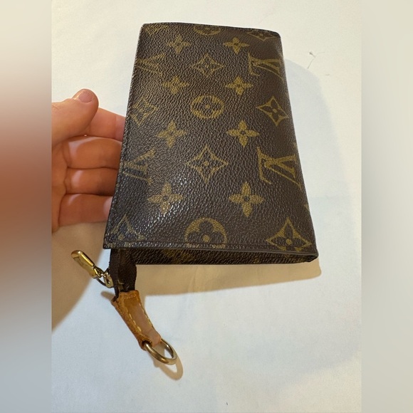 Louis Vuitton Monogram wristlet / pouch - Picture 2 of 8